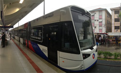 The city of Santos in Brazil takes delivery of first Tramlink by Vossloh Spain