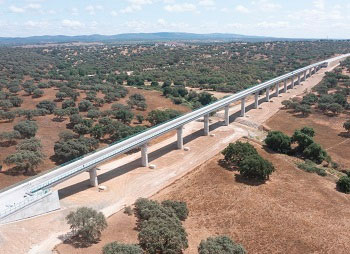 Comsa completes construction of vora Norte-Freixo rail section in Portugal 